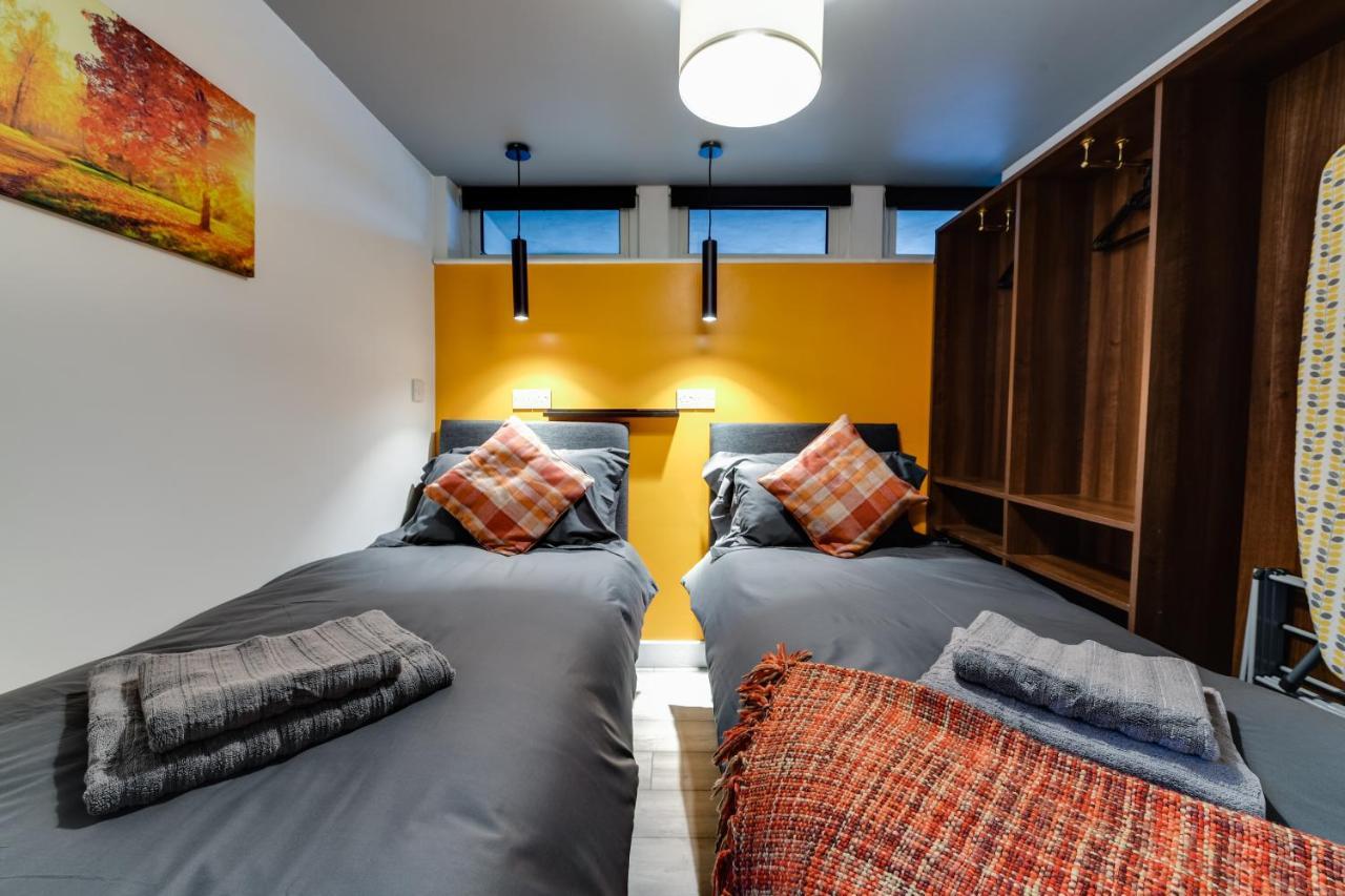 1 Bedroom Swinley Apartment L Free Parking L Wigan Royal Infirmary L Haigh Hall L Central Location 외부 사진